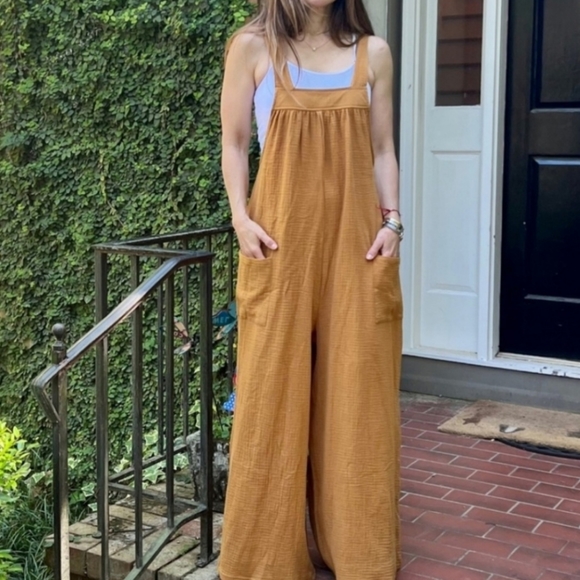 062 - NEW! SOLID FABULOUS WIDE LEG JUMPSUIT - Picture 9 of 13